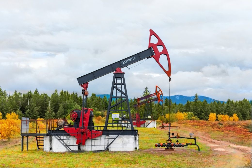 5.3 thousand tons of additional oil: UKRNAFTA completed a number of WOs