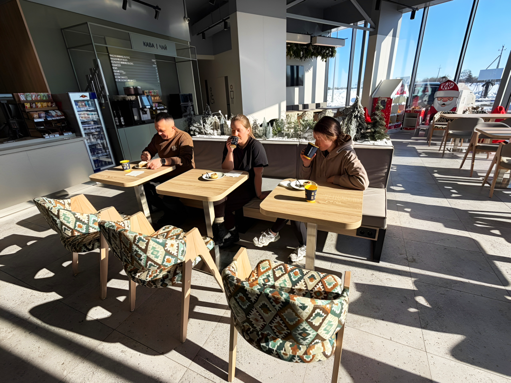 UKRNAFTA opens a gas station with a café in the Rivne region: classic Ukrainian cuisine and gifts for customers