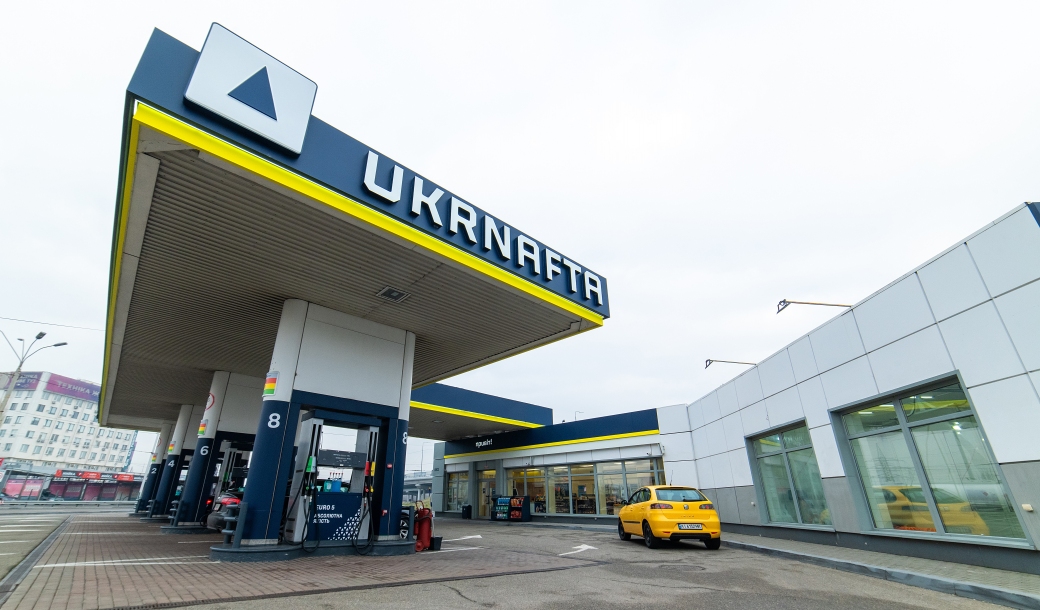 UKRNAFTA Installed the First Rooftop SPP at a Filling Station in Kyiv