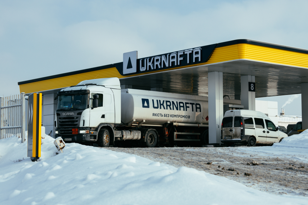 Almost catching up with WOG: Ukrnafta lifts fuel sales 1.5 times. What is behind the growth in a falling market?